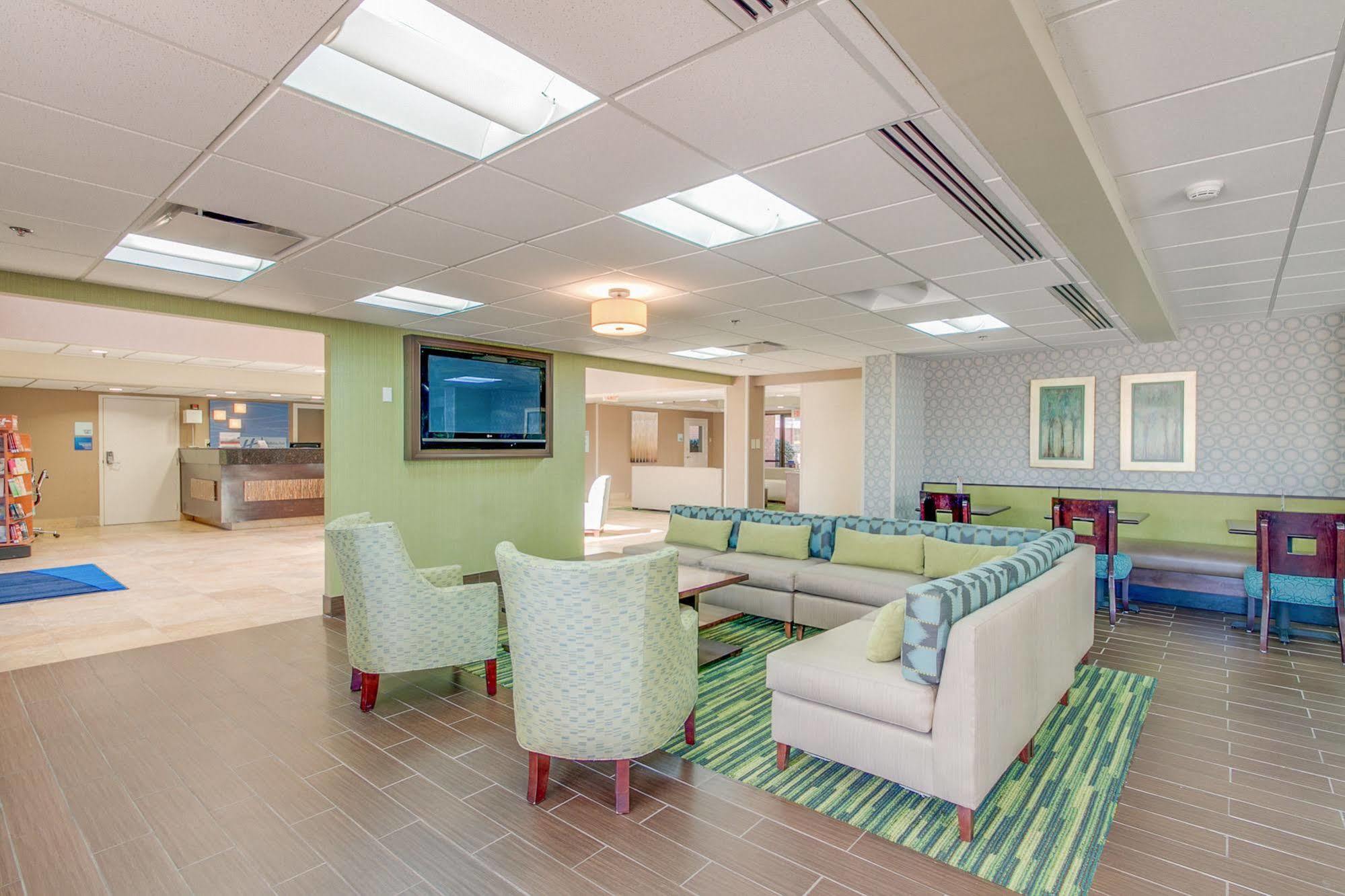 Holiday Inn Express Hotel & Suites Midlothian Turnpike By Ihg North Chesterfield Extérieur photo